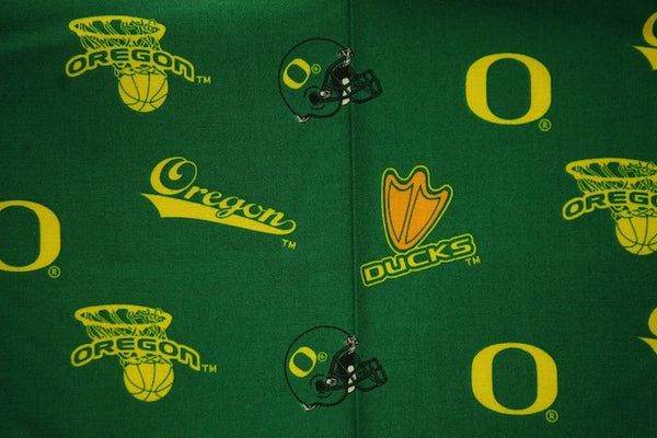 Oregon Ducks Football Green Fat Quarter